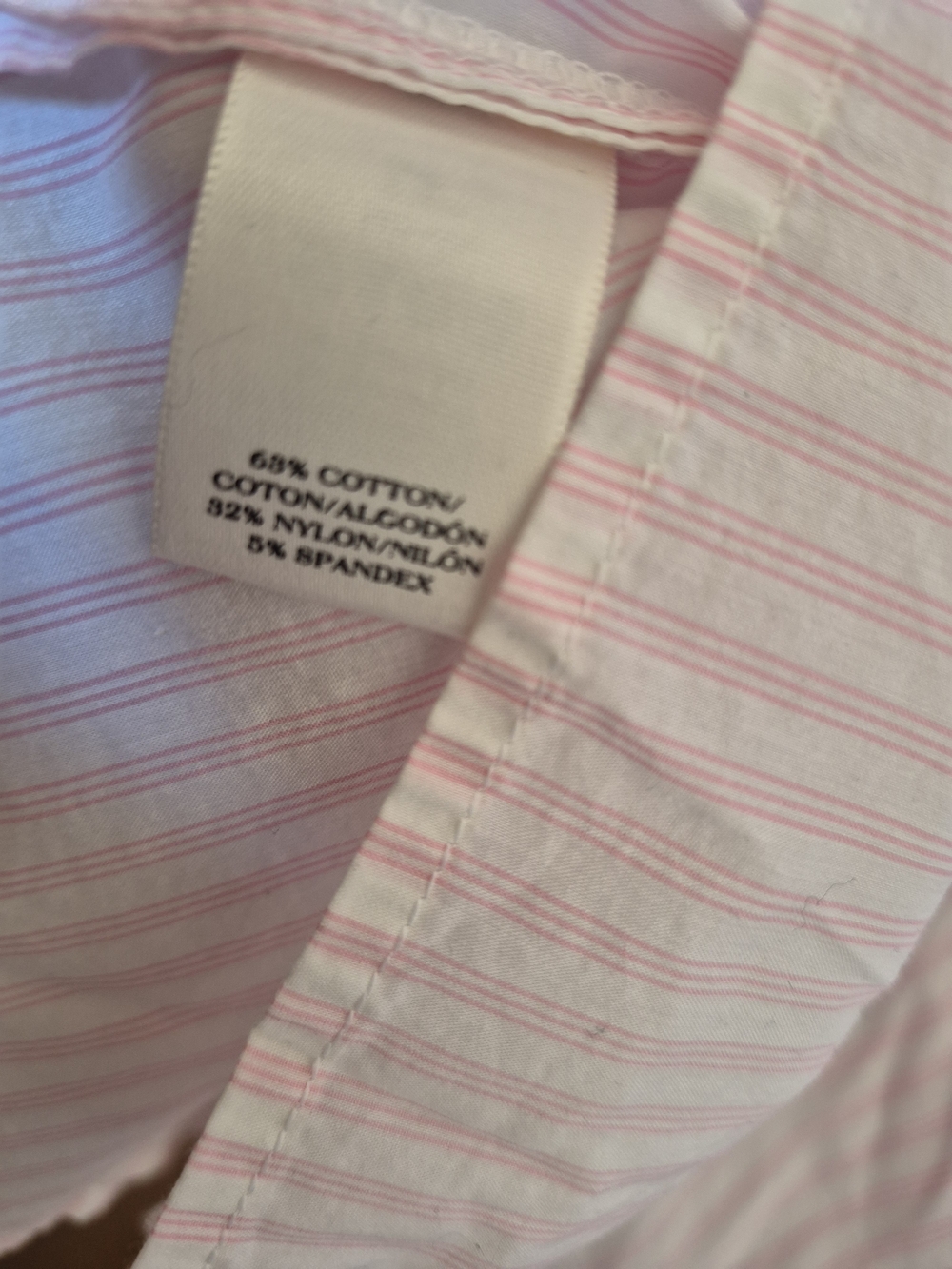 Ann Taylor Cool Summer Sleeveless Button-Up Blouse in Cute Pink & White Stripes - Picture 4 of 4